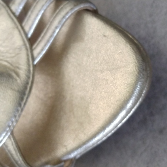 Christian Dior - Picture 14 of 14